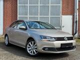 Volkswagen Jetta VI Highline, Scheckheft, 8Fach - Volkswagen Jetta Gebrauchtwagen