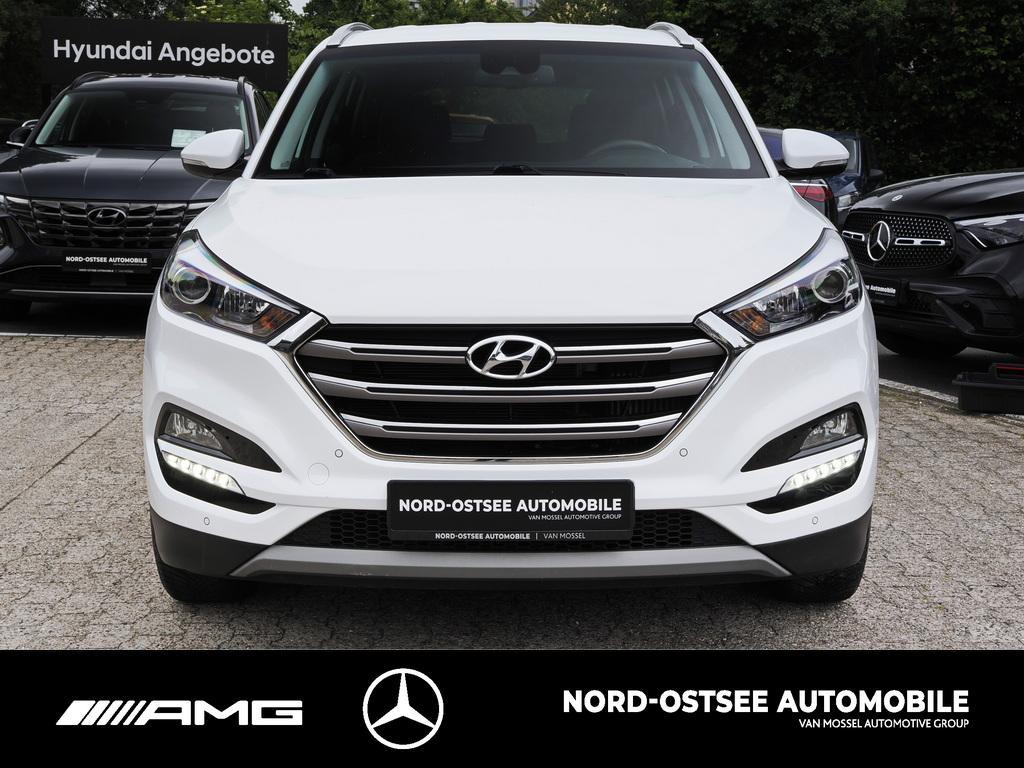 Hyundai TUCSON 2.0 CRDi DPF STYLE 4WD NAVI KAMERA LHZ