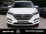 Hyundai TUCSON 2.0 CRDi DPF STYLE 4WD NAVI KAMERA LHZ - Hyundai: Allradantrieb