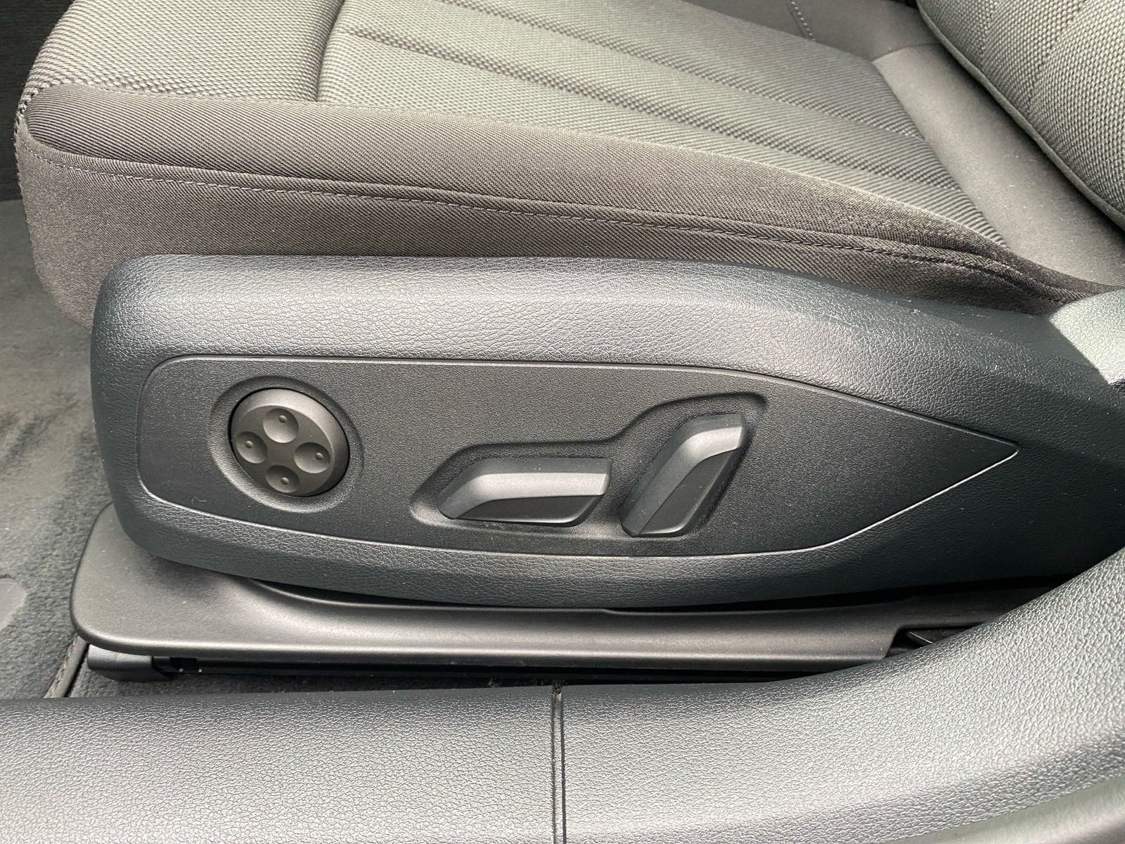 Audi A4 - Bild 20