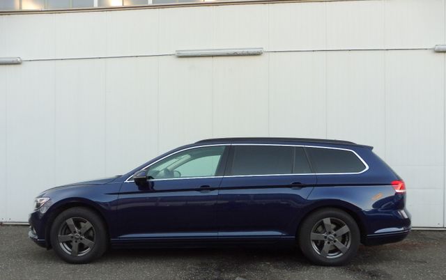 Volkswagen Passat Variant Comfortline DSG/ACC/Scheckheft