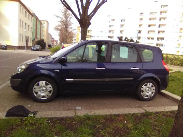 Renault Grand Scenic 2004 Automatik, Benzi...