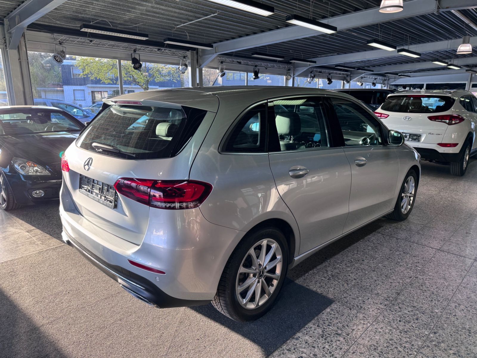 Mercedes-Benz B 180*PROGRESSIVE*AHK*KAMERA*LED*MBUX*BUSINESS* foto 10