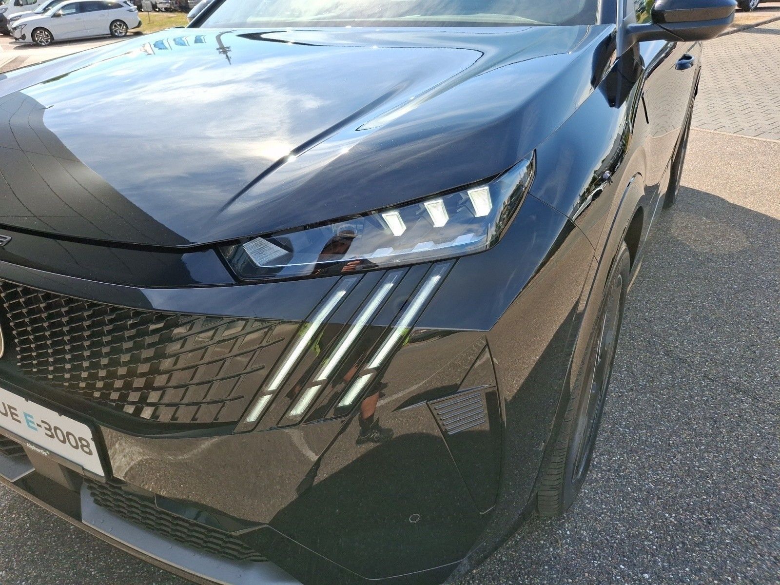 Peugeot e-3008 - Bild 9