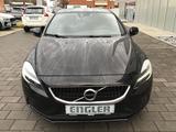Volvo V40 D4 Momentum Stdhzg. PanoDach Cam - Volvo mit Diesel-Antrieb: Kombi