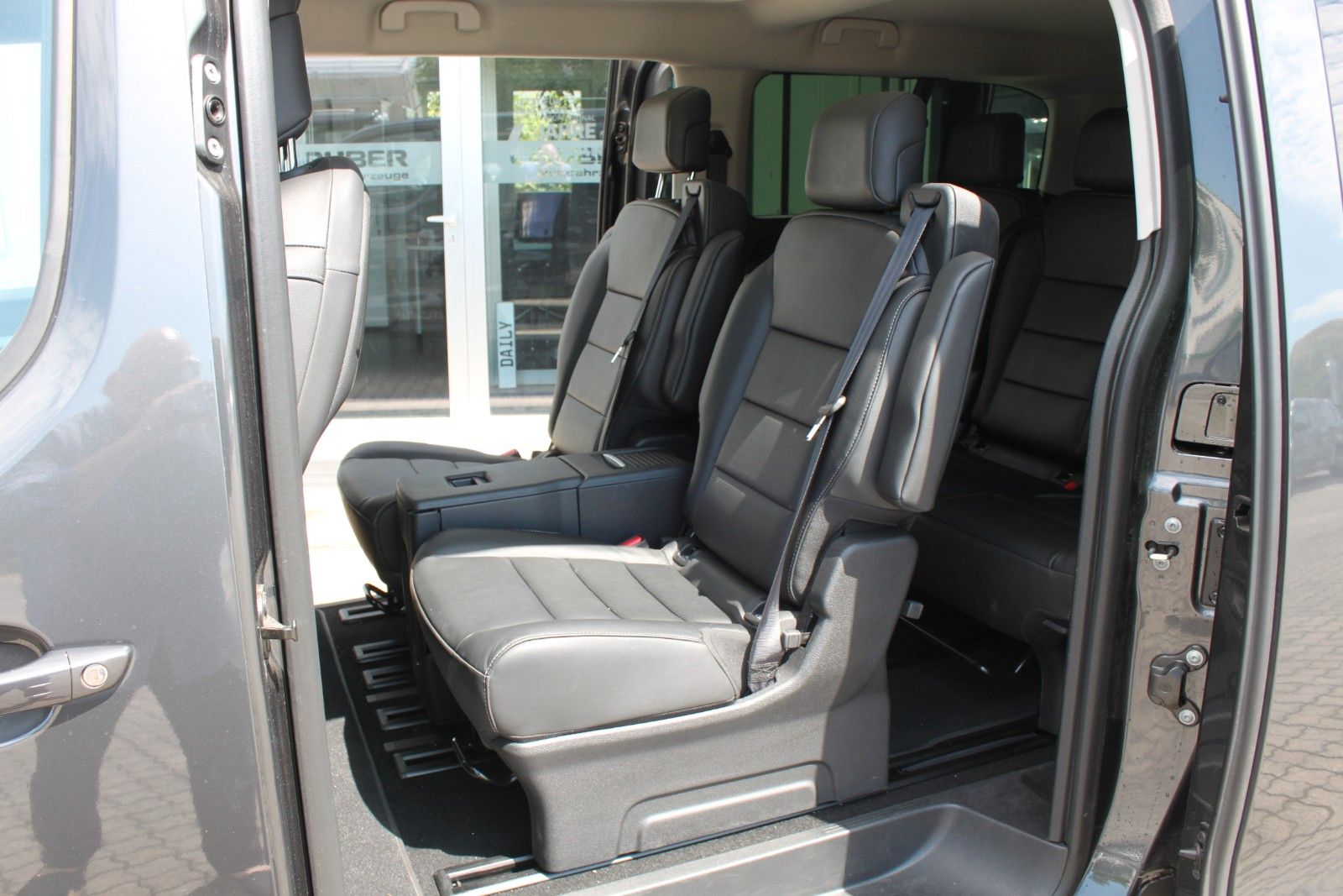Fahrzeugabbildung Fiat Ulysse 180 BlueHDi L3 Top