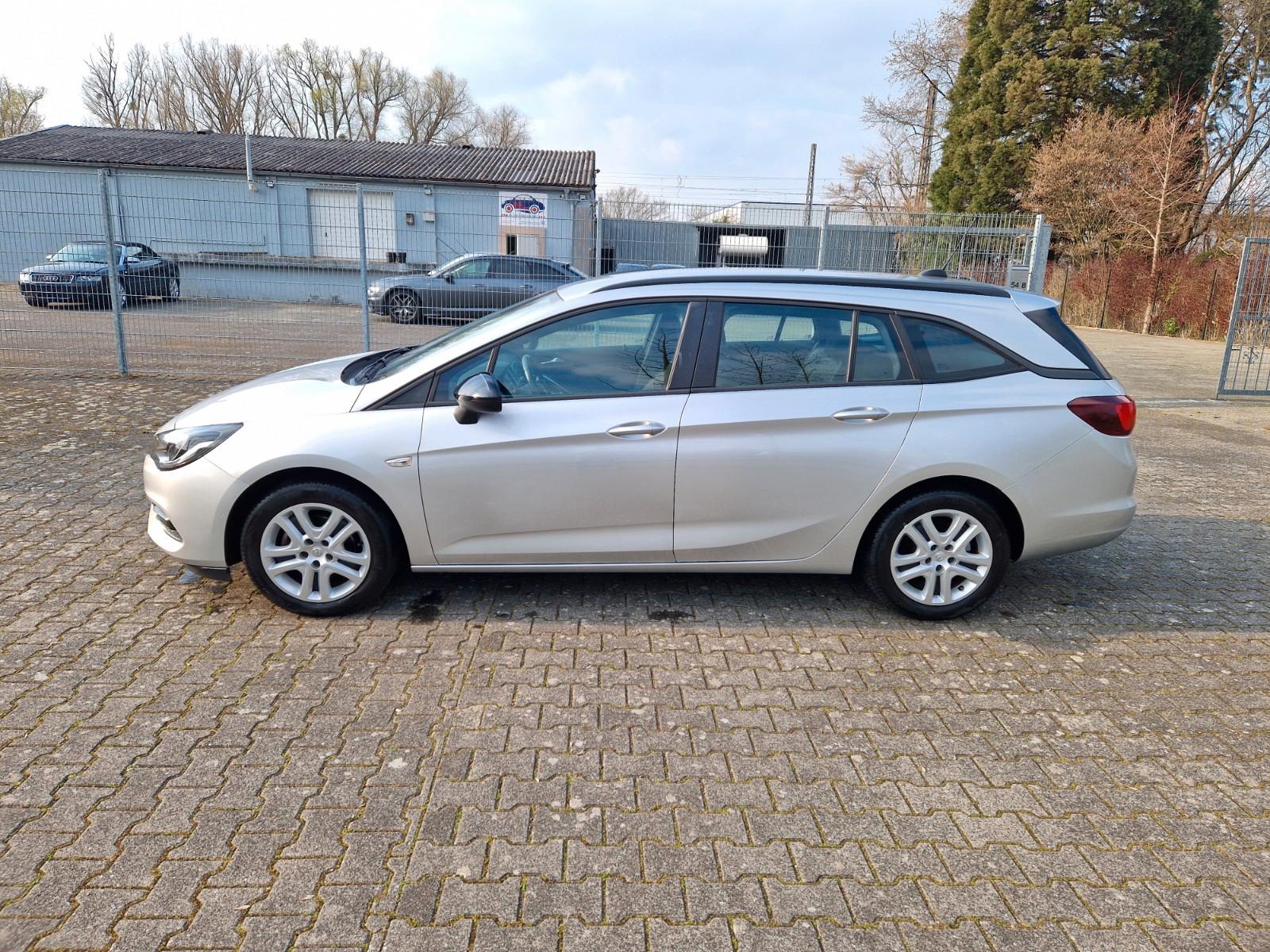 Opel Astra K Sports Tourer Edition Navi Sthg Rf All.