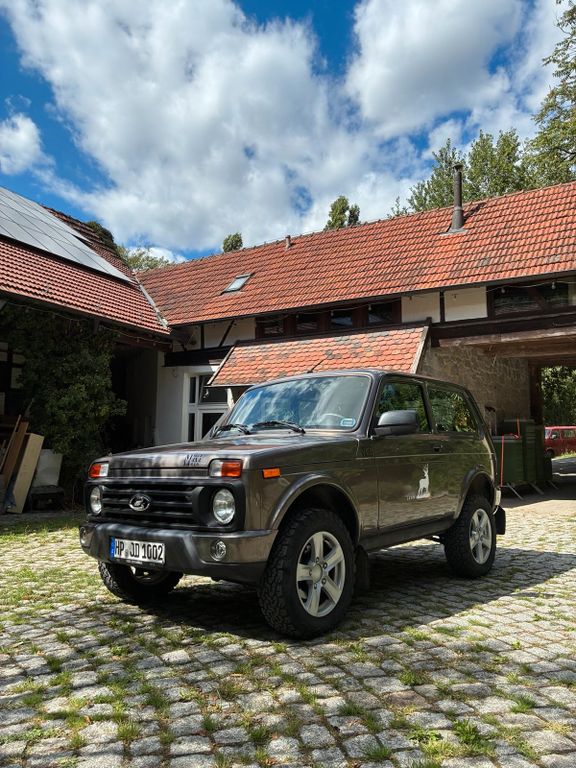 Image of Lada Niva