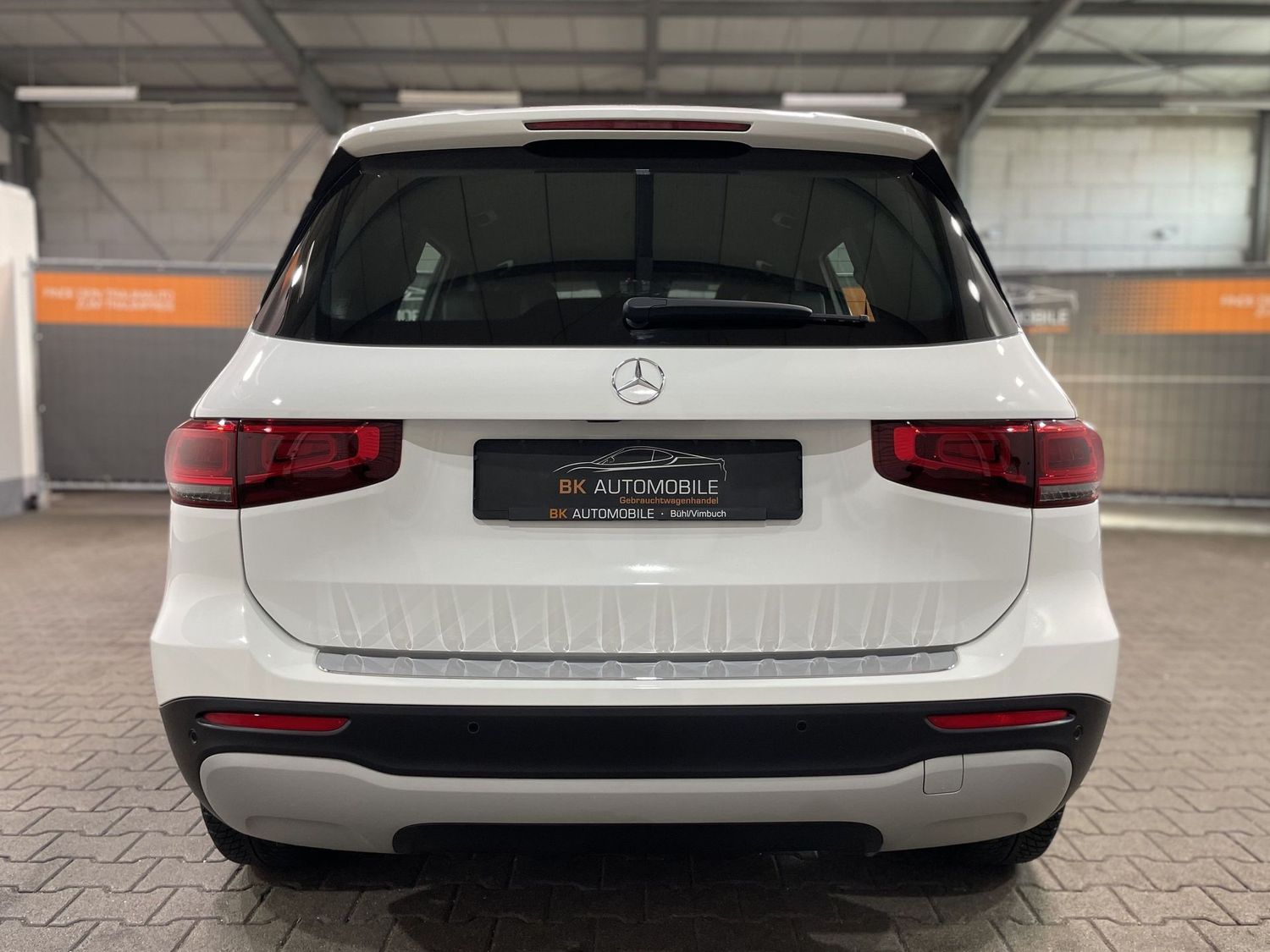 Fahrzeugabbildung Mercedes-Benz GLB 200 Style #LED#MBUX#Distr.#Kamera#Ambiente