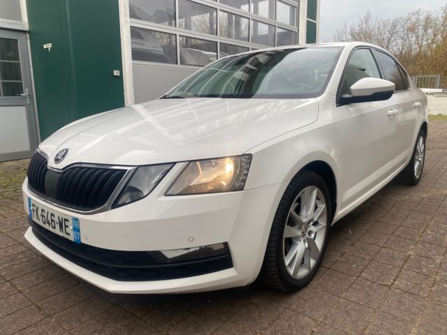 Skoda Octavia Lim. Ambition*Navi*Alufelgen*Pdc*