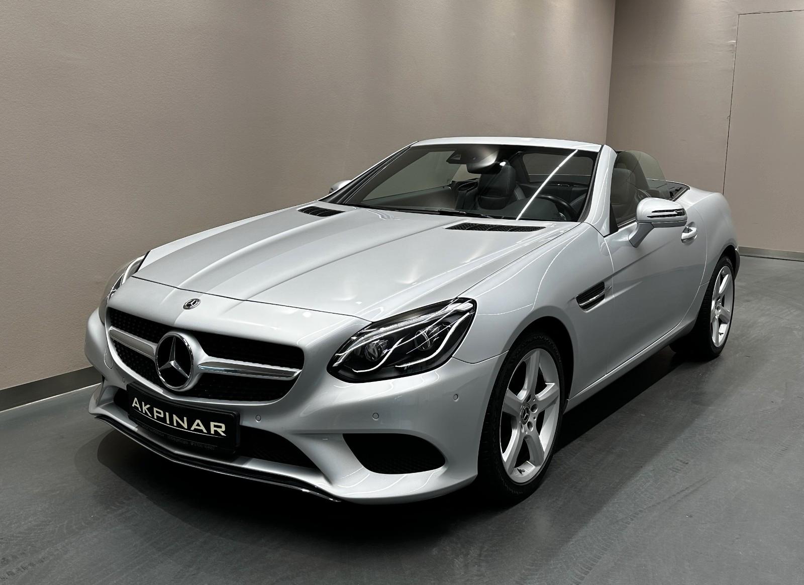 Mercedes-Benz SLC 300 Roadster**PANO*AIRSCARF*MEMORY*2.HAND**