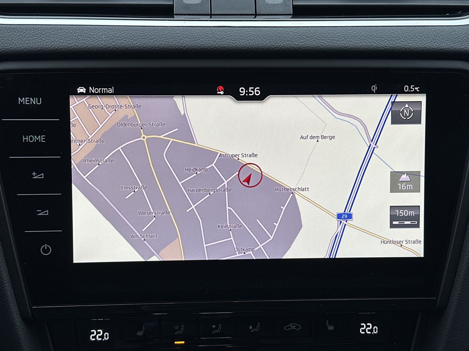 Fahrzeugabbildung SKODA Octavia Combi 2.0 TSI DSG RS NAV+LED+AHK+KAMERA