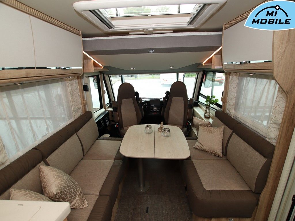 Fahrzeugabbildung Eura Mobil Integra Line 695 LF *Black Friday Deal*