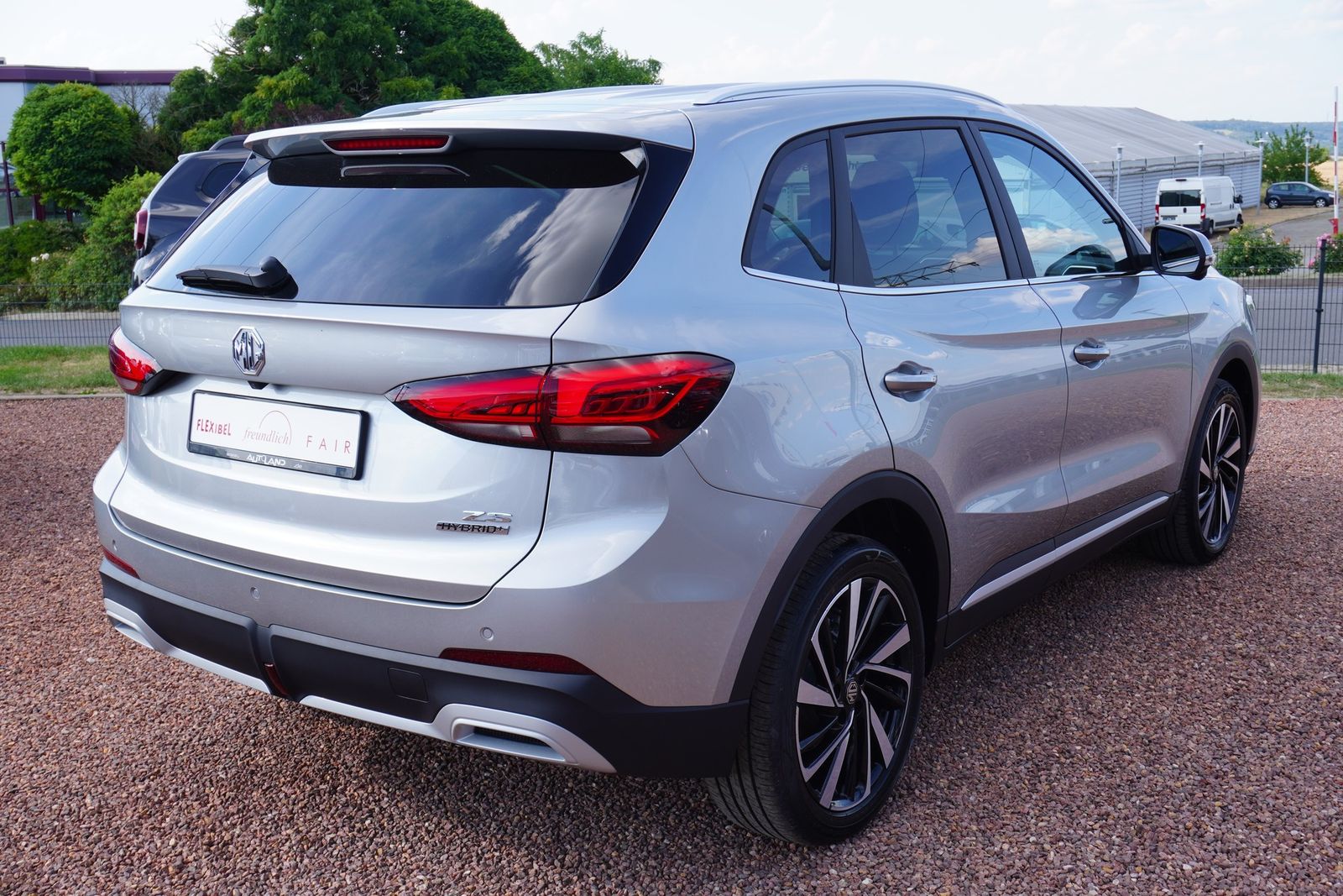 MG ZS