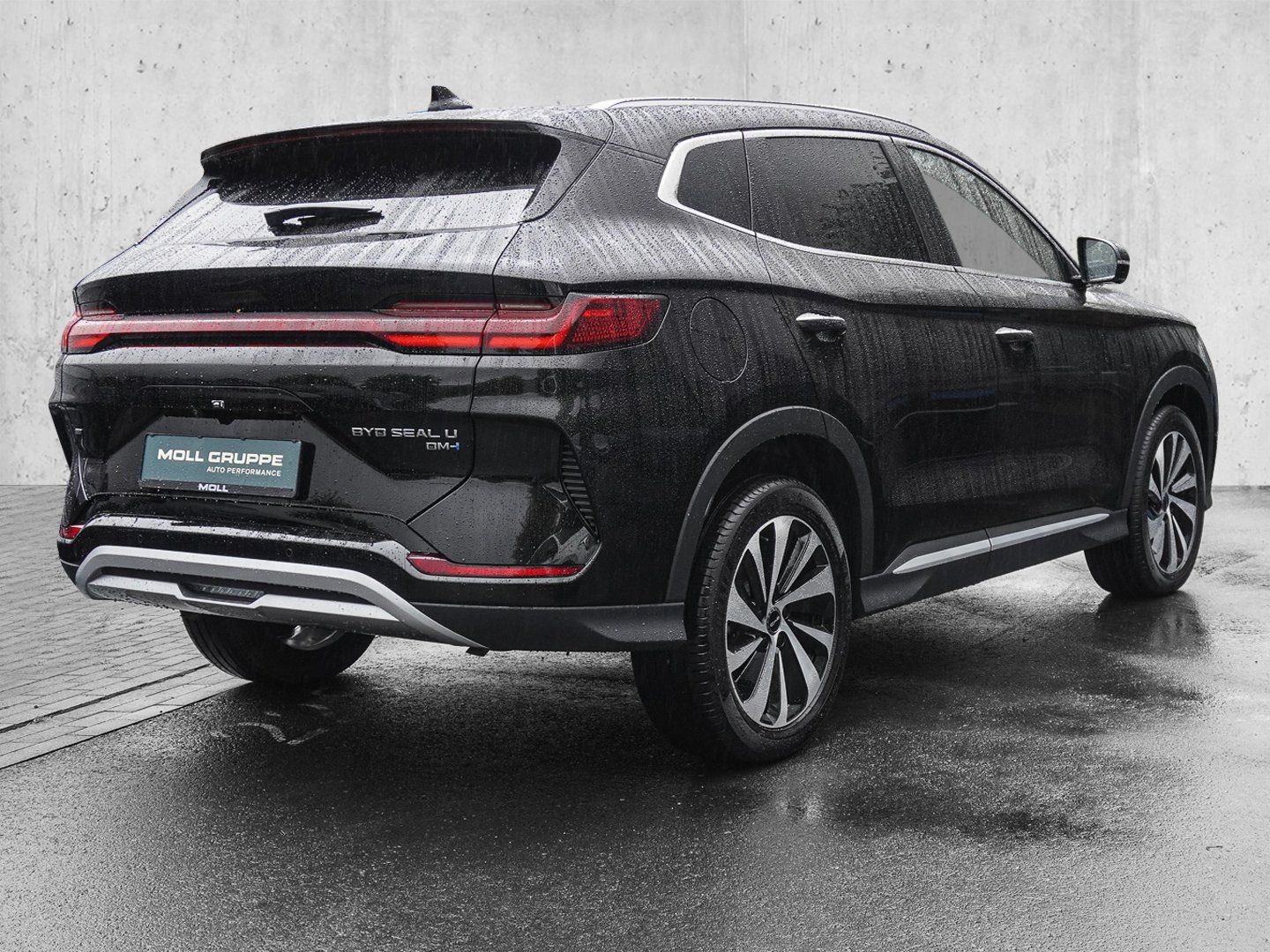 BYD SEAL U