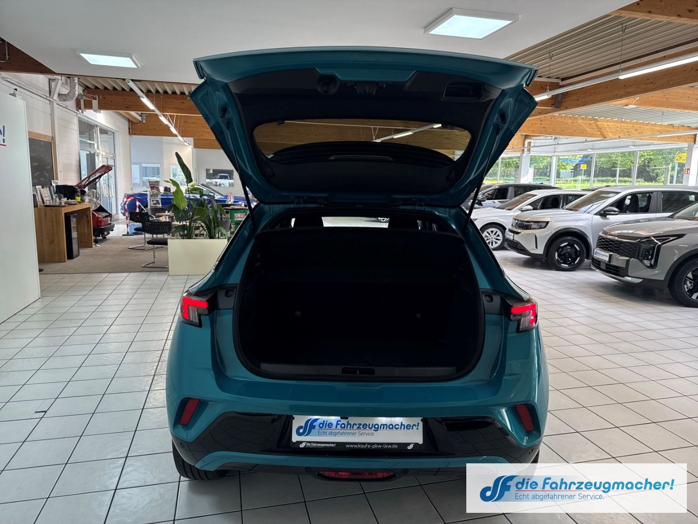 Fahrzeugabbildung Opel Mokka e GS Navi 54kWh Digitales Cockpit LED Ble
