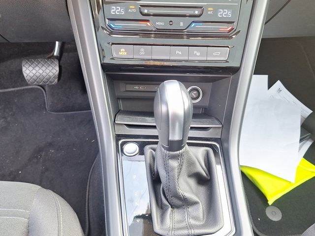 Touran 2.0TDI DSG Highline AHK