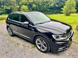 Volkswagen Tiguan 1.5 TSI R-Line Navi/SHZ/Winter/PDC/8fach - Volkswagen Tiguan in Wuppertal