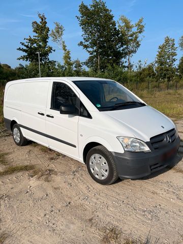 Mercedes-Benz Vito 113 CDI Lang 136PS 1.Hand