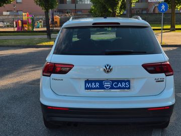 Volkswagen Tiguan - 5