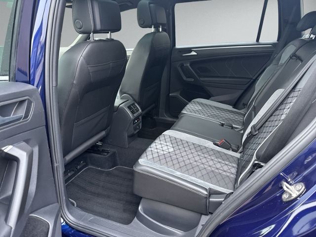 Tiguan Allspace 2.0 TDI R-LINE 4MOTION PANO+AHK+