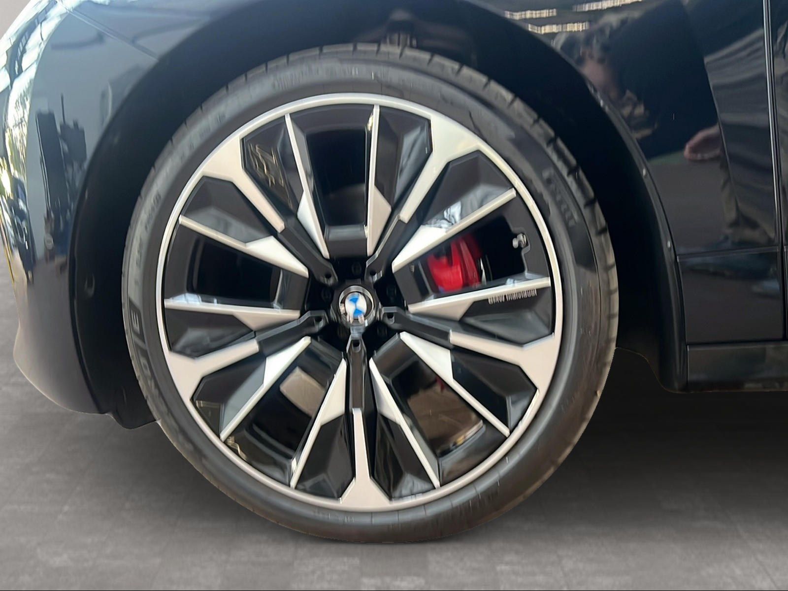 BMW iX - Bild 12