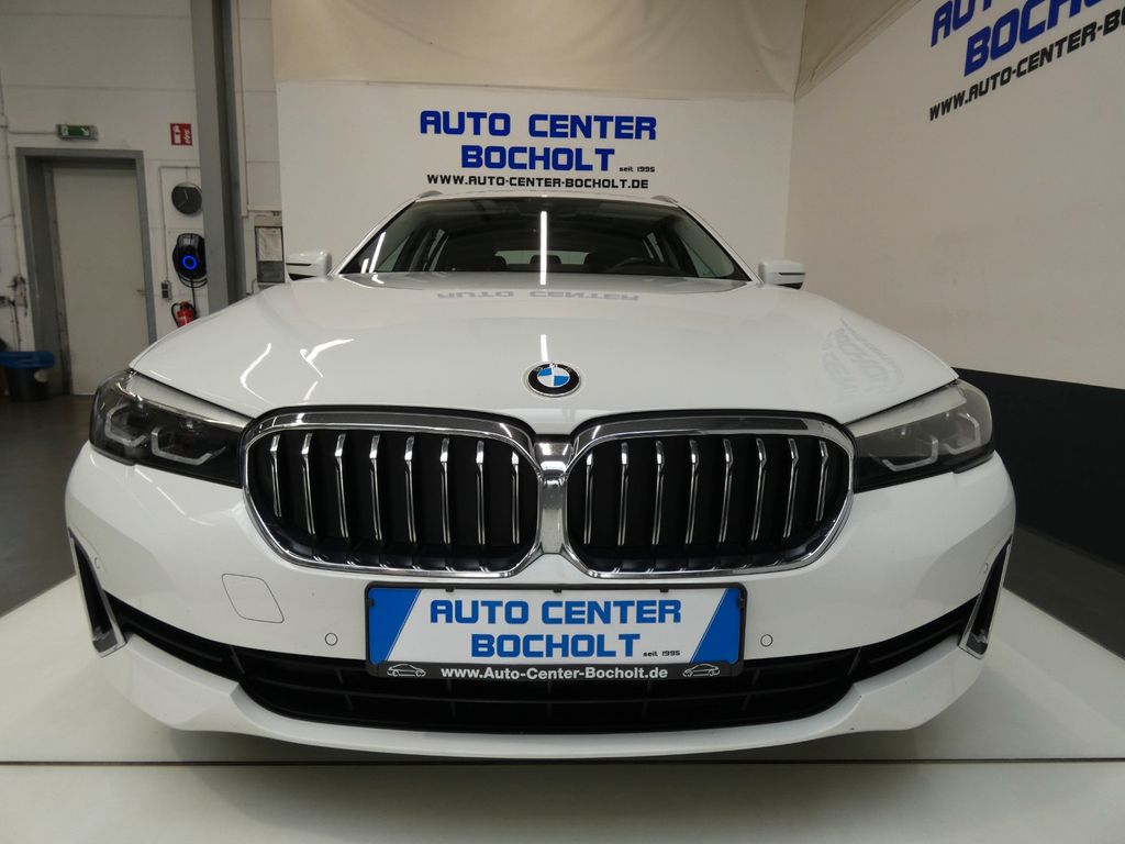 Image of BMW 530