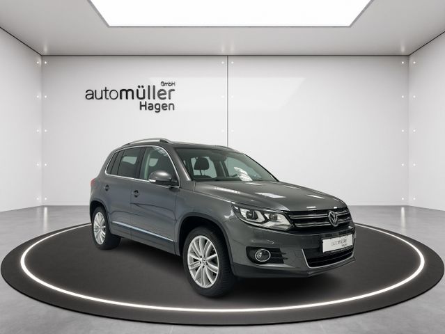 Volkswagen Tiguan 2,0 TSI Sport & Style 4M|PDC|PANO|NAVI|WR