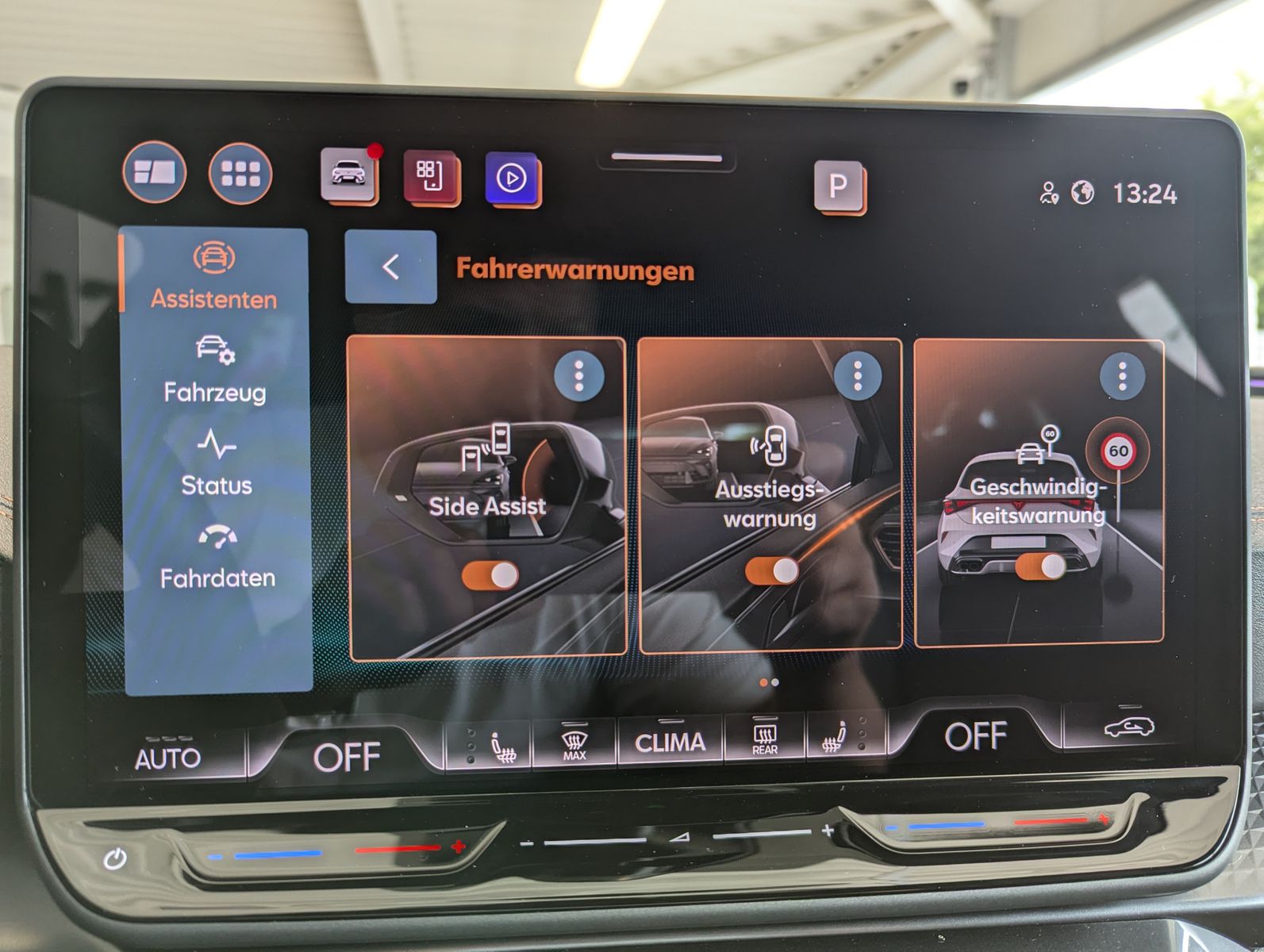 CUPRA Leon 1.5 eTSI DSG Dynamic-Edge-Assist-XL Memory - Image 28