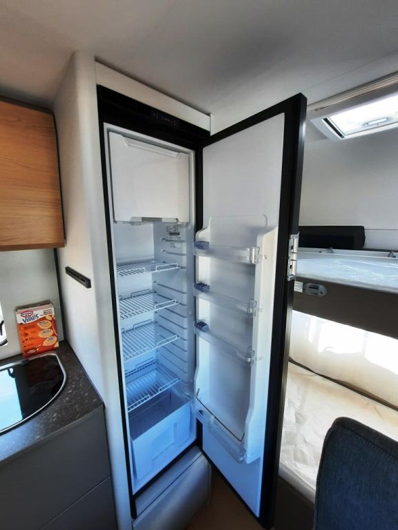 Fahrzeugabbildung Bürstner B66 480 TK Verfüg./Sparen Sie 3.670,- €