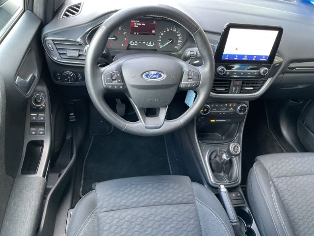 Fahrzeugabbildung Ford Puma 1.0 EcoBoost Mild Hybrid Titanium Navigatio