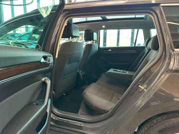 Volkswagen BMTStart-Stopp *AHK*Sitzh.*Pano*ACC*