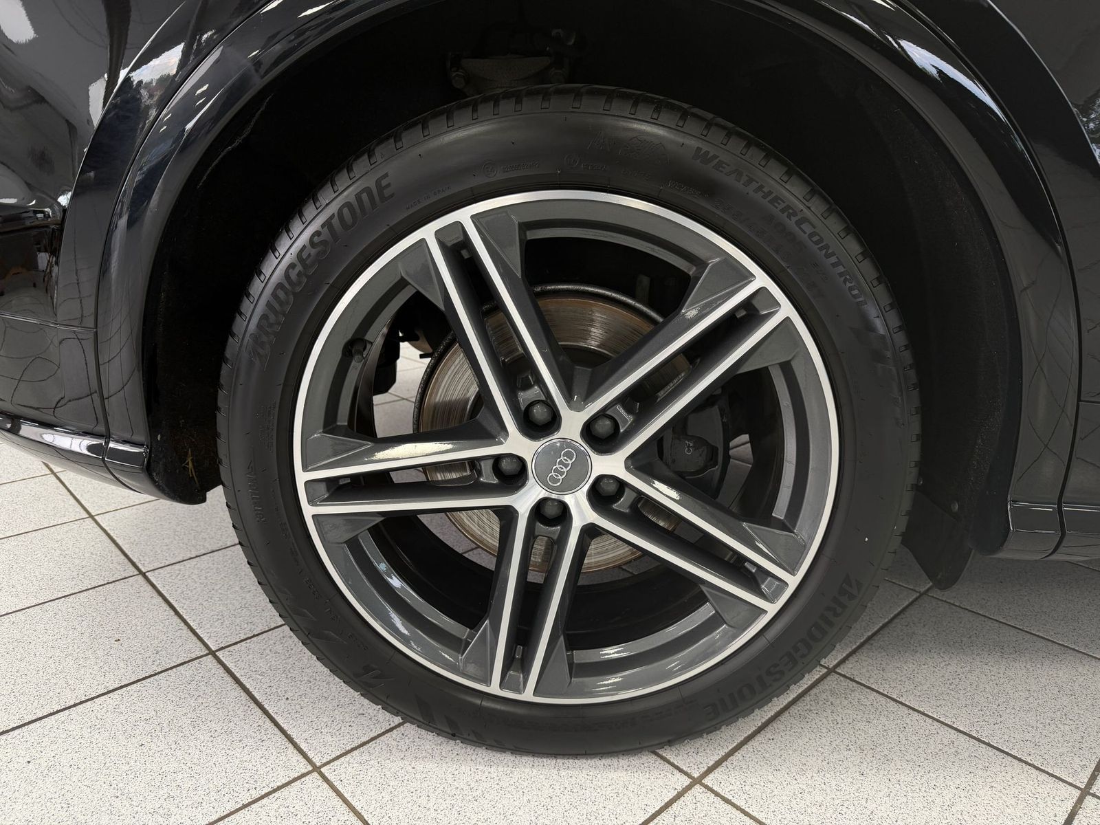 Audi SQ5 3.0 TDI quattro*STHZG*AHK*ACC*MATRIX*M-Ride* foto 7