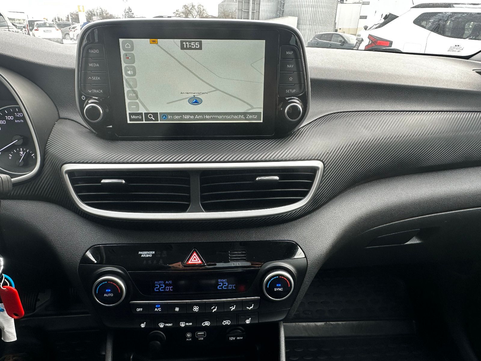 Fahrzeugabbildung Hyundai Tucson 2WD Navi Klimaautom. 2. Hand Top Zustand