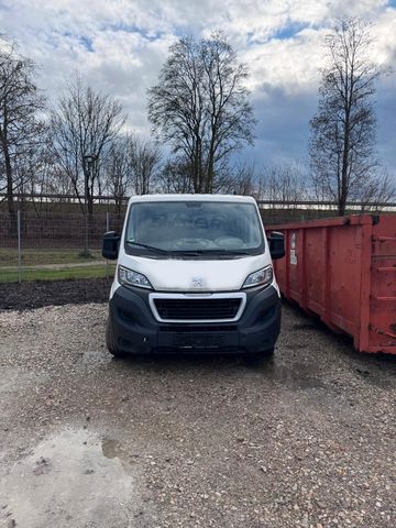 Peugeot Boxer Pritsche Doka. 335 L3 BlueHDi 140 Stop&Sta