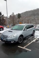 Subaru Outback 2.0D Active Active Allrad Topfahrzeug 