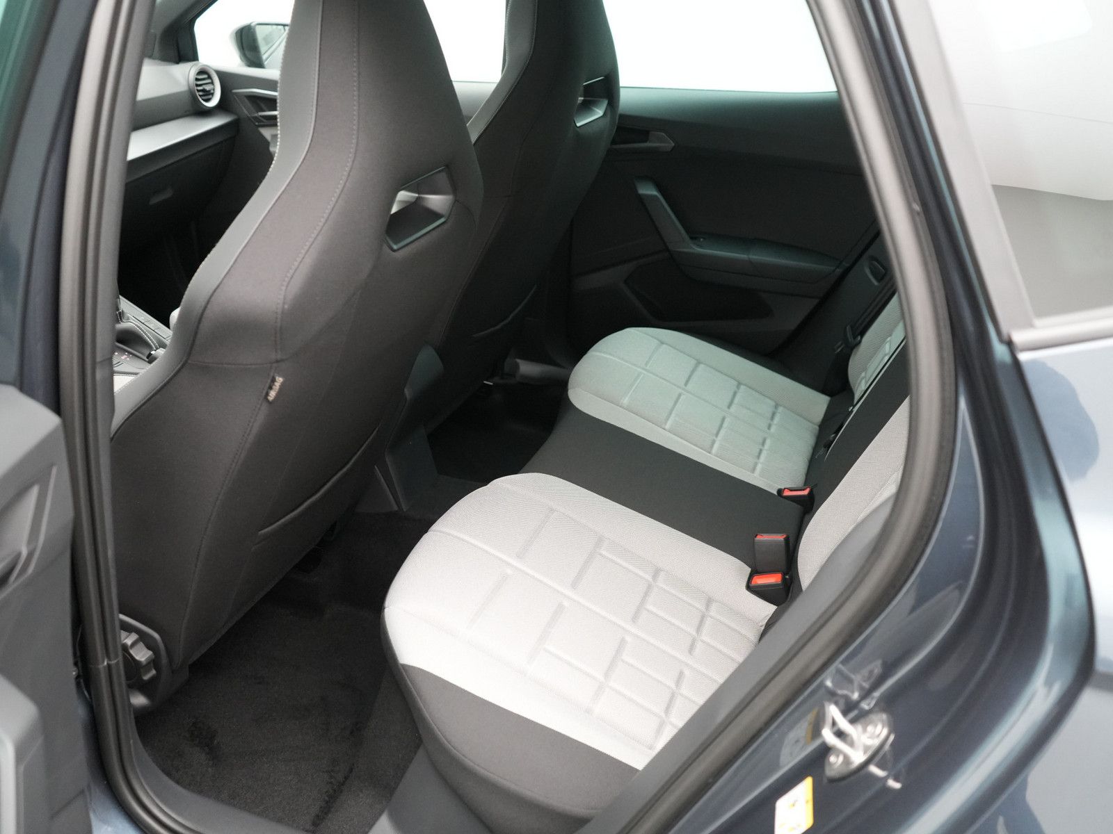 Seat Arona - Bild 14
