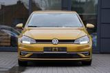 Volkswagen Golf VII Lim. Sound MIT 2 JAHREN GARANTIE !!! - : Gelb