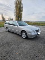 Mercedes-Benz 280 T Modell Allrad ( 4 Matic) 7 Sitzer  - Mercedes-Benz 280: 4matic