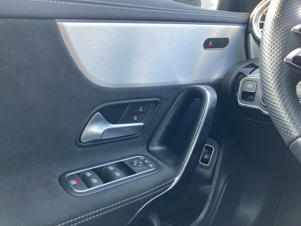 Fahrzeugabbildung Mercedes-Benz CLA 200 d SB AMG*Night*PDC*LED*SpurH