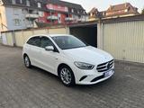 Mercedes-Benz B 250 e 8G DCT -Style - Mercedes-Benz B 250 von privat