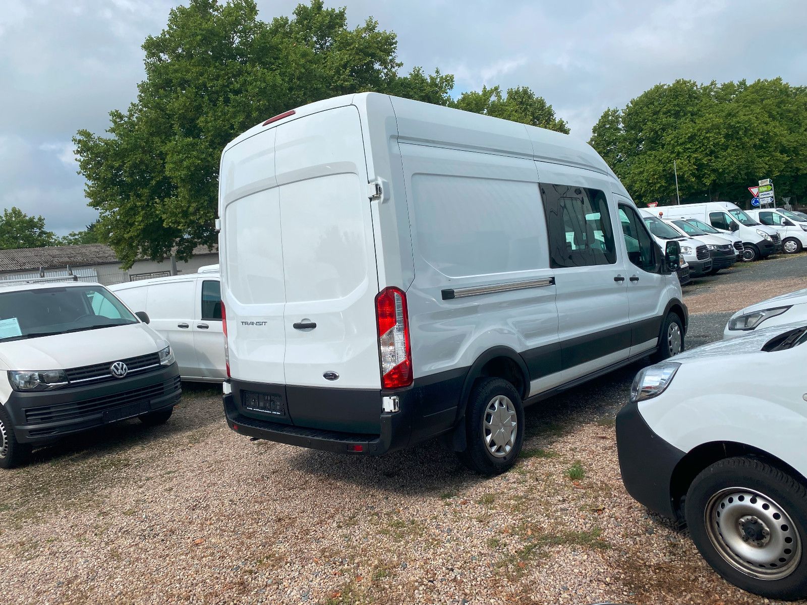 Fahrzeugabbildung Ford FORD Transit 350 L3H3 Lkw VA Trend Doka,1Hd