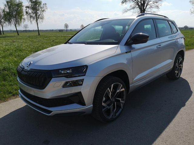 Skoda Karoq 2.0TDI Sportline DSG 4×4 AHK Matrix Pano S