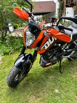 KTM Duke 125 - KTM 125 DUKE
