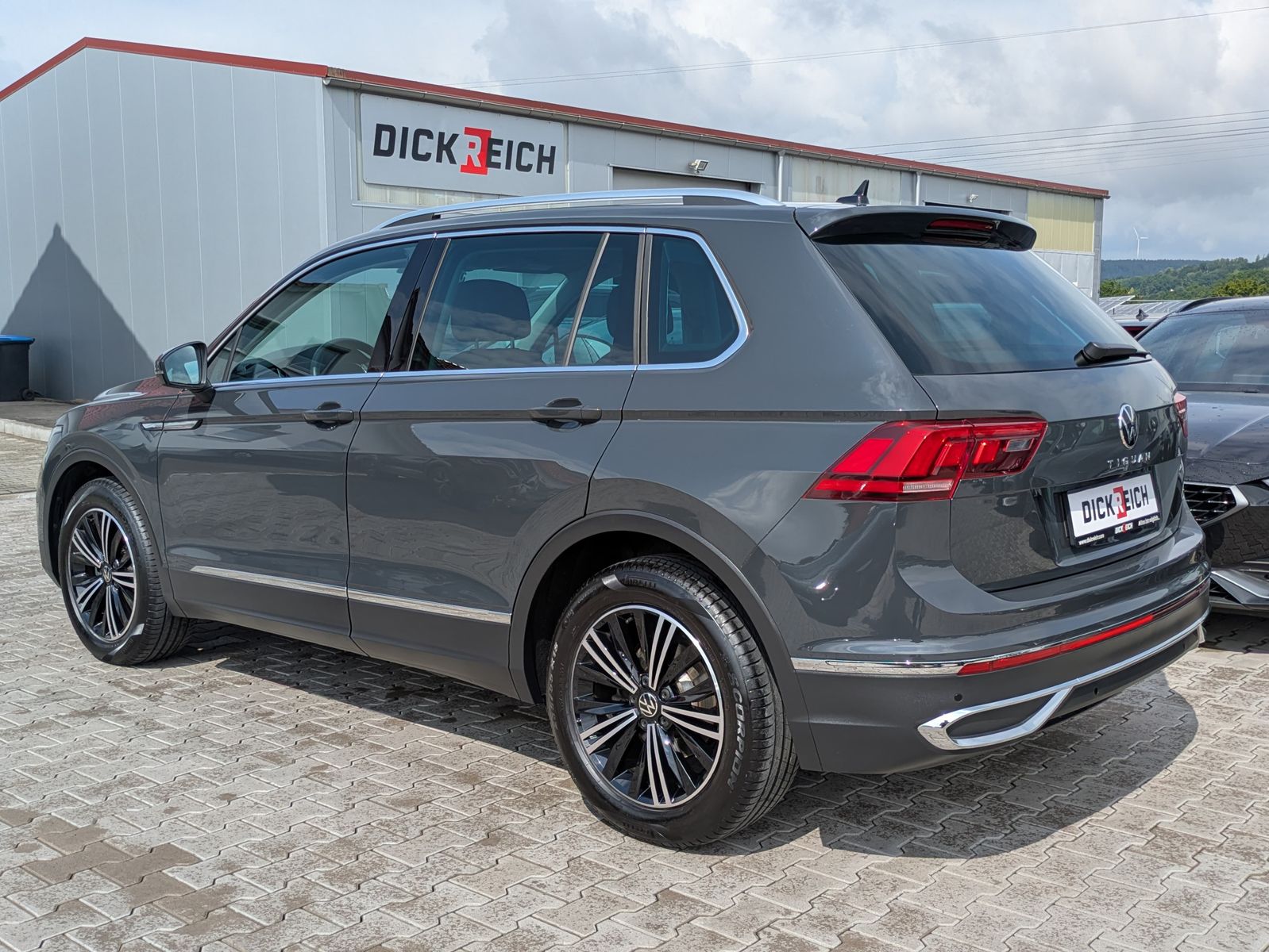 Fahrzeugabbildung Volkswagen Tiguan 2.0 TDI Elegance MATRIX*ACC*CAM*MASSAGE