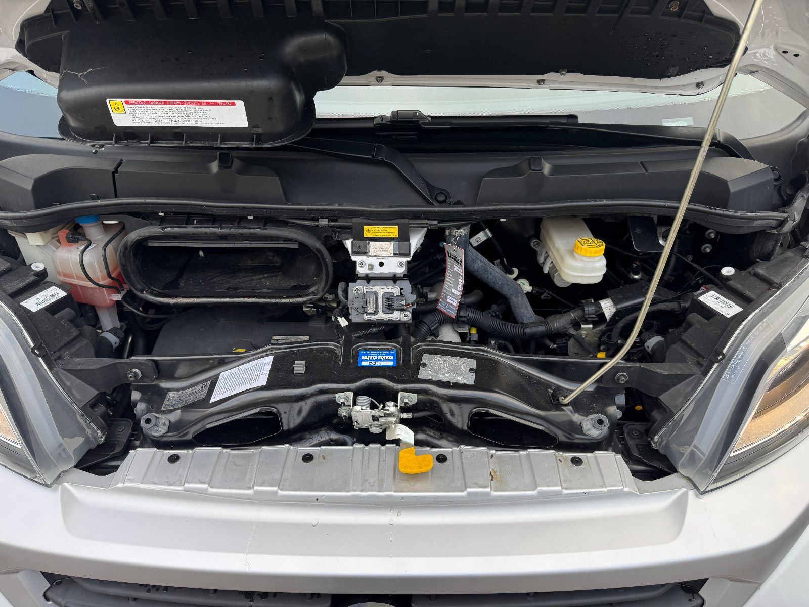 Fahrzeugabbildung Bürstner Lyseo TD A 700 FIAT 6 Schlafplätze SAT KAMERA