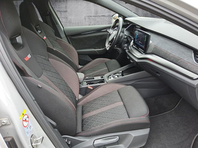 Octavia Combi RS 1.4TSI iV HeadUp Kamera