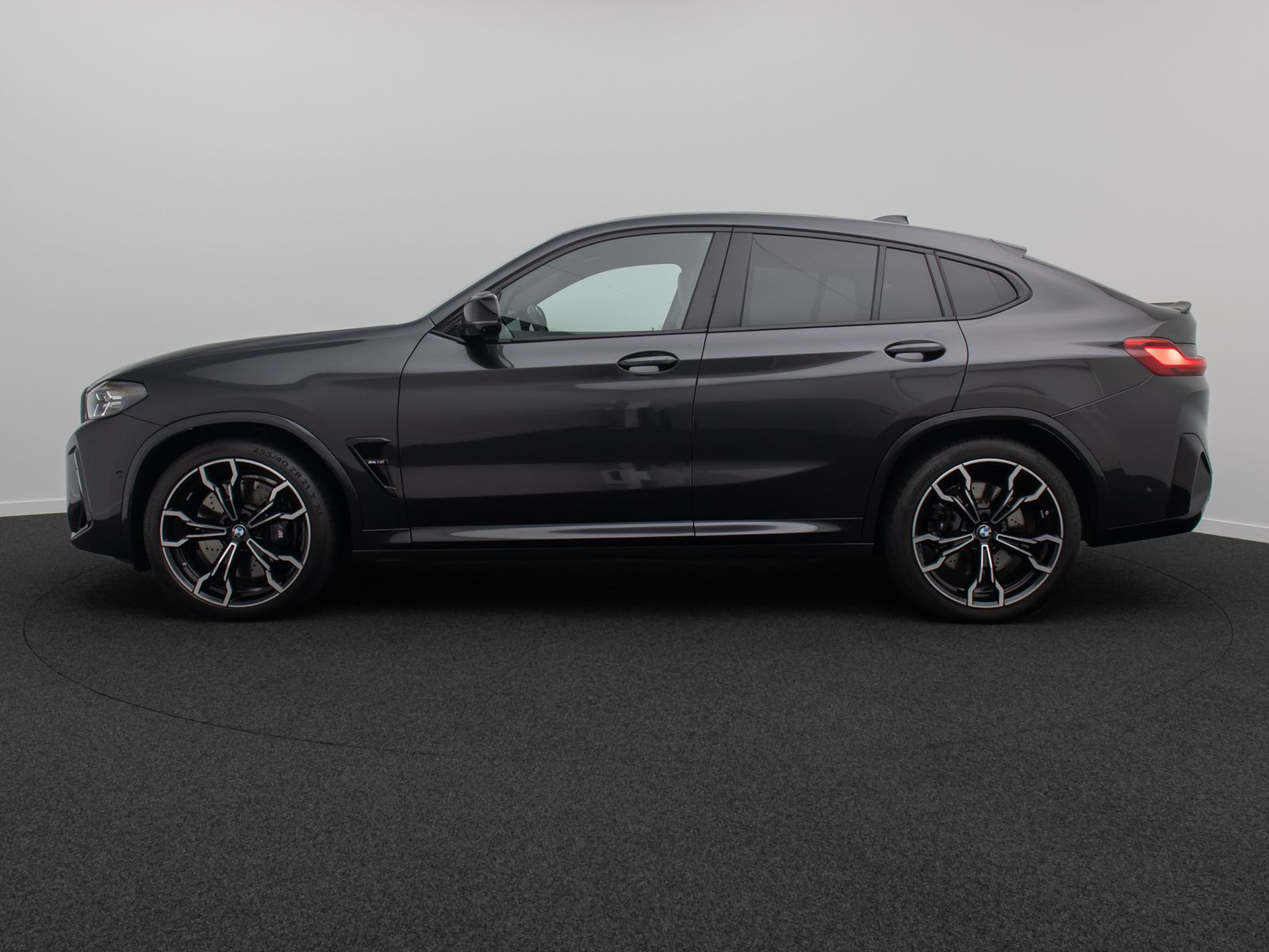 Fahrzeugabbildung BMW X4 M Competition M Driver&acute;s 360&deg;DAB Panorama 21"