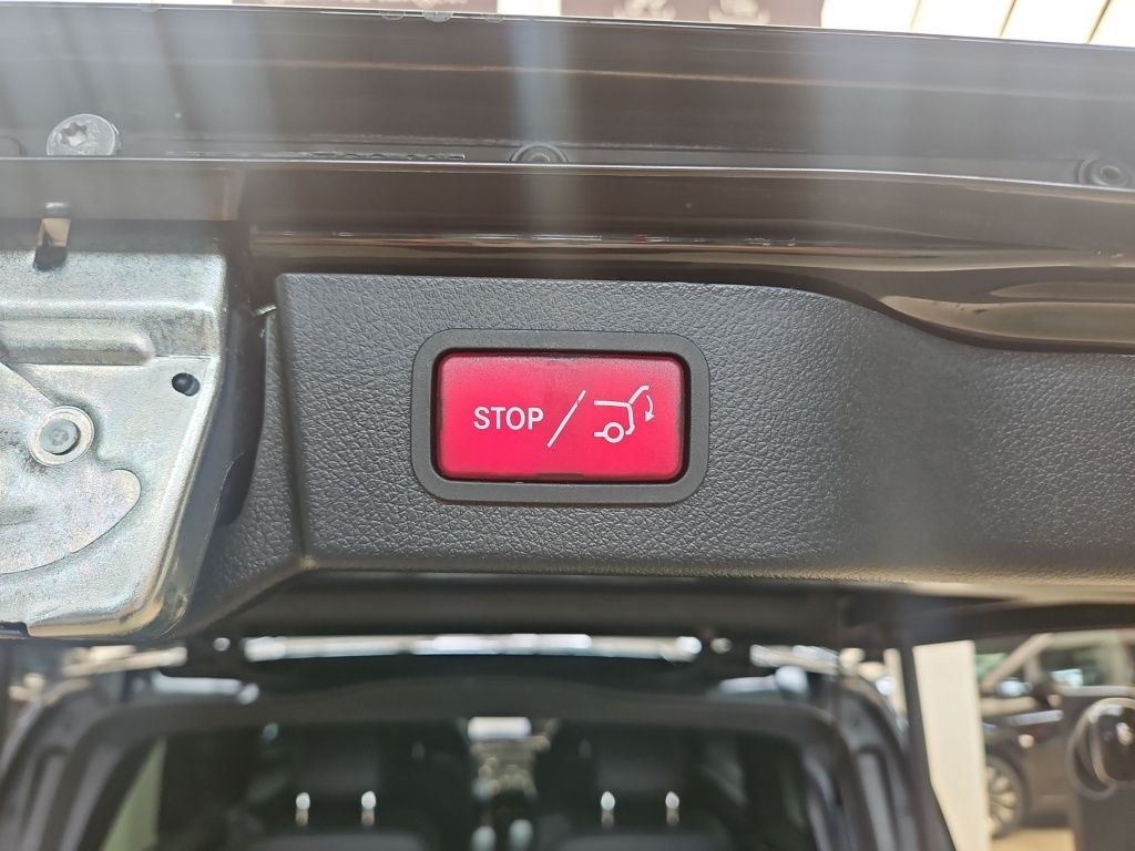 Fahrzeugabbildung Mercedes-Benz V 300 EXCLUSIVE lang 4x4 6x SHZ+Belüftg. 2,5tAHK