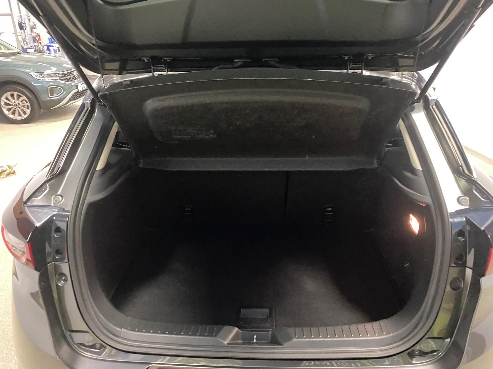 Fahrzeugabbildung Mazda CX-3 2.0 NAVIGATION+LED SCHEINWERFER+KAMERA+HEAD